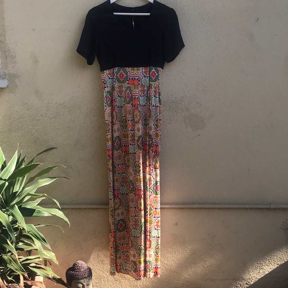 VINTAGE | HANDMADE 1960’s RETRO PRINT MAXI DRESS